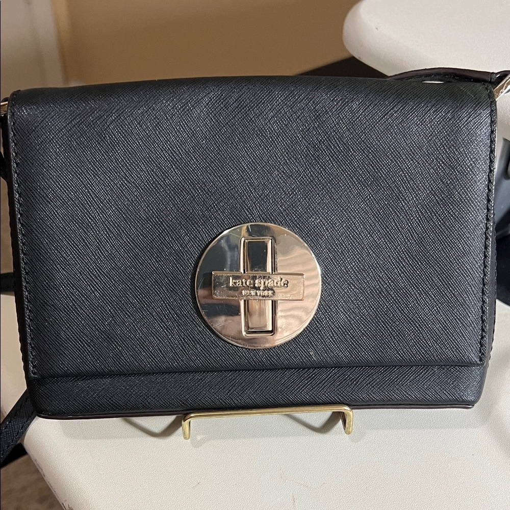 Kate Spade Small Turnlock Crossbody